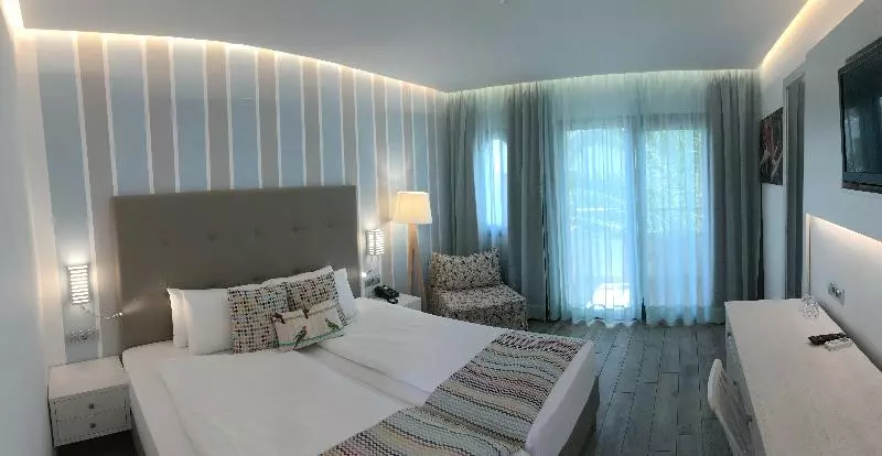 اتاق استاندارد چهارنفره با چشمانداز باغ, Sentido Kyknos Beach Adults Only