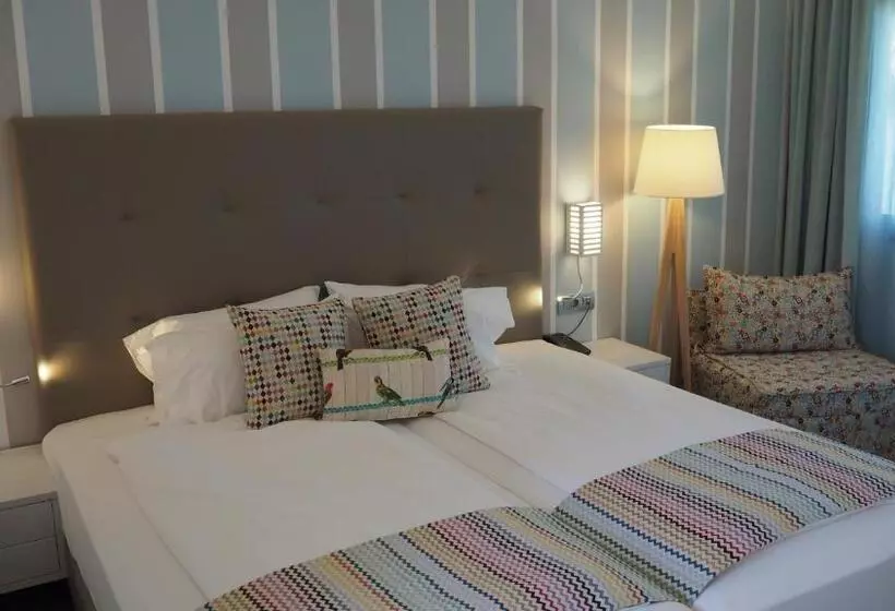اتاق استاندارد سه تخته با چشمانداز باغ, Sentido Kyknos Beach Adults Only
