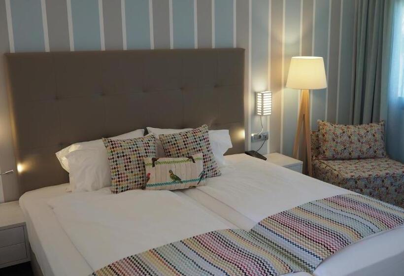 园景标准四人间, Sentido Kyknos Beach Adults Only