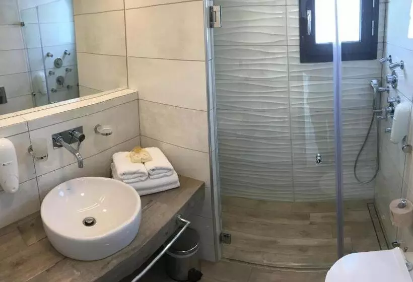 اتاق سه نفره سوپریور با چشمانداز باغ, Sentido Kyknos Beach Adults Only
