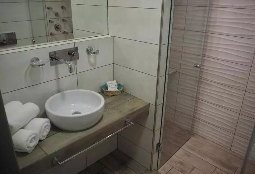 اتاق سه نفره سوپریور با چشمانداز باغ, Sentido Kyknos Beach Adults Only