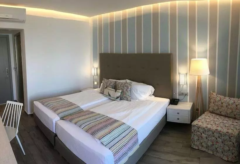 اتاق استاندارد سه تخته با چشمانداز باغ, Sentido Kyknos Beach Adults Only