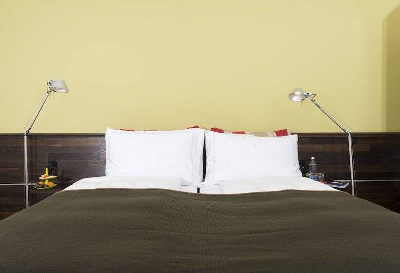 اتاق استاندارد یک نفره, Design Hotel Plattenhof