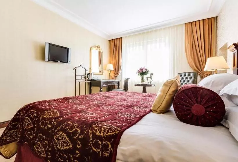 سوییت جونیور لوکس, Gordion Hotel   Special Class