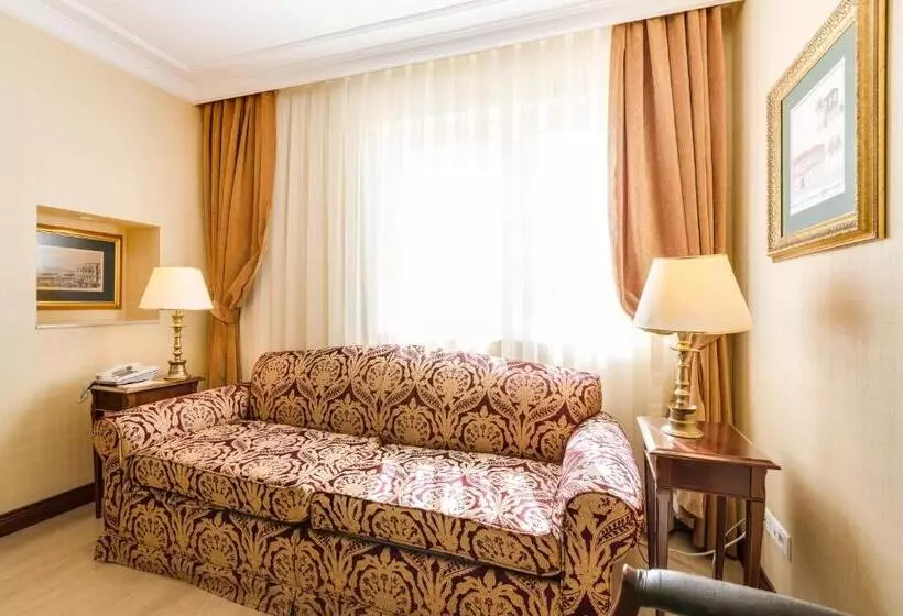 سوییت جونیور لوکس, Gordion Hotel   Special Class