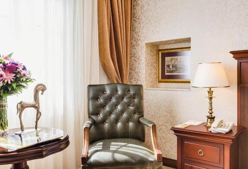 سوییت جونیور لوکس, Gordion Hotel   Special Class