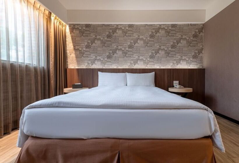 سوییت لوکس, Guide Hotel Taipei Fuxing North