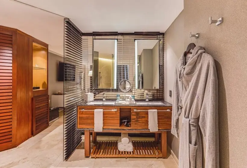 Premium Room Side Sea View, Live Aqua Cancun - Adults Only - All-Inclusive