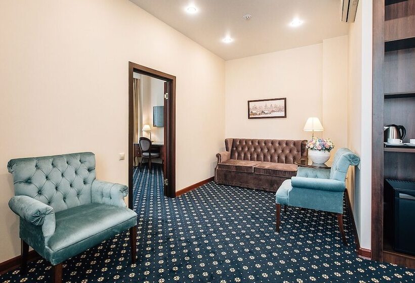 اتاق لوکس, Sun