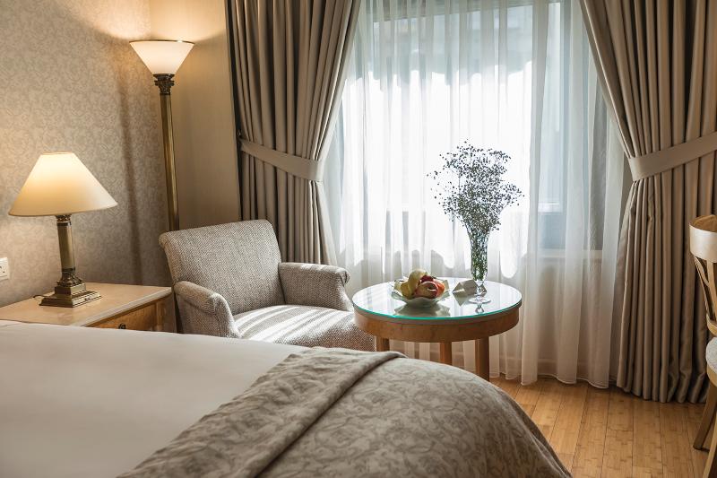 Camera Economy, Zorlu Grand Hotel Trabzon