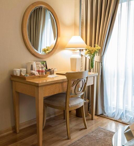 Camera Deluxe, Zorlu Grand Hotel Trabzon