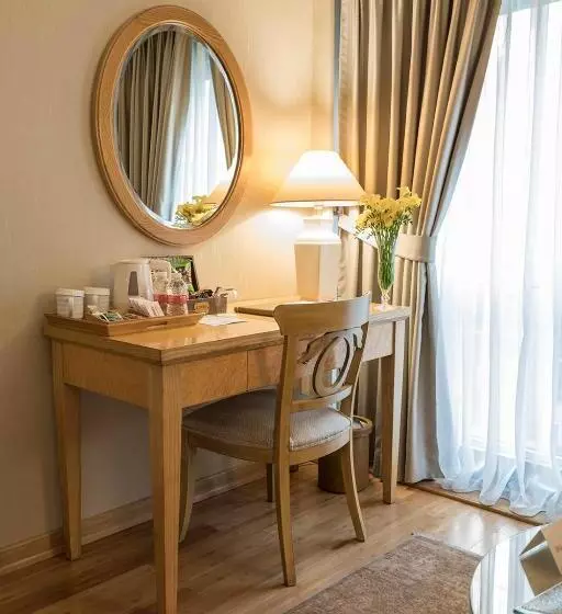 اتاق لوکس, Zorlu Grand Hotel Trabzon