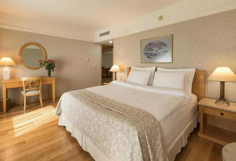 Suite Queen Bed, Zorlu Grand Hotel Trabzon