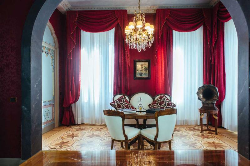 اتاق اکونومی, Zorlu Grand Hotel Trabzon