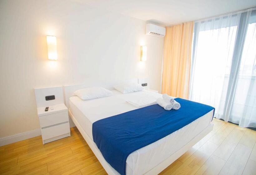 آپارتمان 1 خوابه با چشم‌انداز دریا, Orbi Sea Towers Batumi Resort