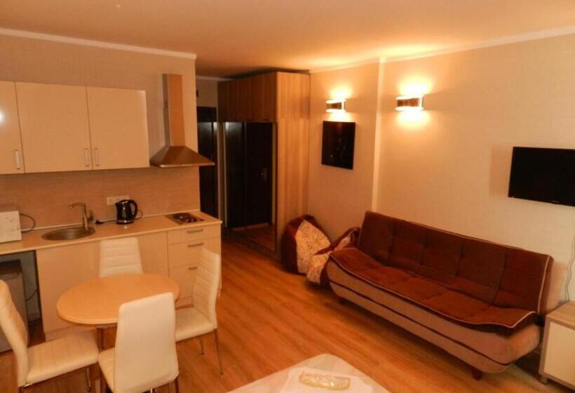 آپارتمان 1 خوابه با چشم‌انداز دریا, Orbi Sea Towers Batumi Resort