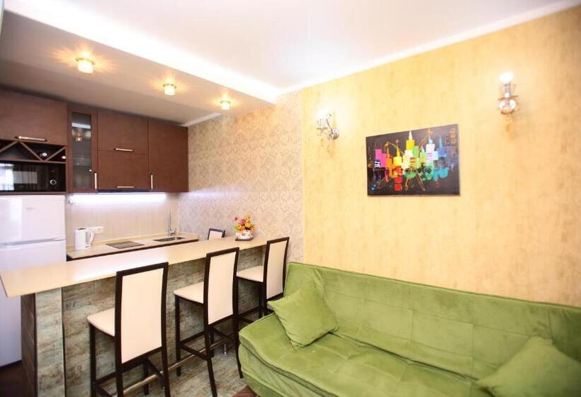 آپارتمان 2 خوابه, Orbi Sea Towers Batumi Resort