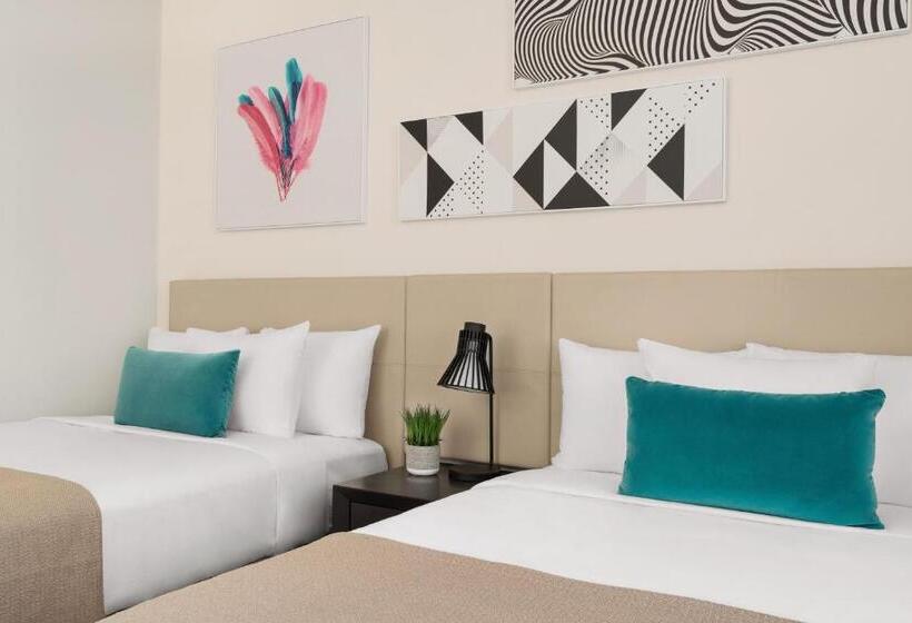 2 Bedrooms Suite Sea View, Hyde Beach House
