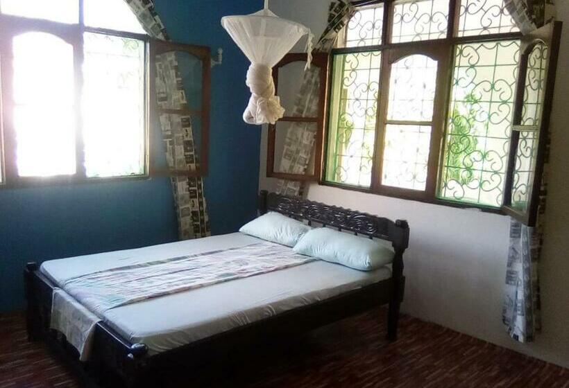 آپارتمان 1 خوابه با بالکن, Akogo House   Bnb , Hostel, Backpackers & Volunteer Center