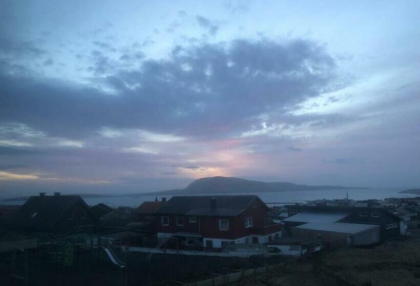 غرفة ديلوكس مطلّة علي البحر, Light & Spacious Home