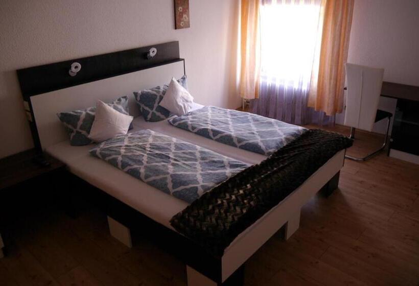 Quarto Estandar, Gasthaus Zur Stadt Triberg