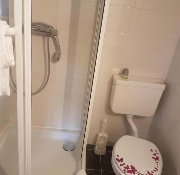 Quarto Standard Casa de Banho Partilhada, Gasthaus Zur Stadt Triberg