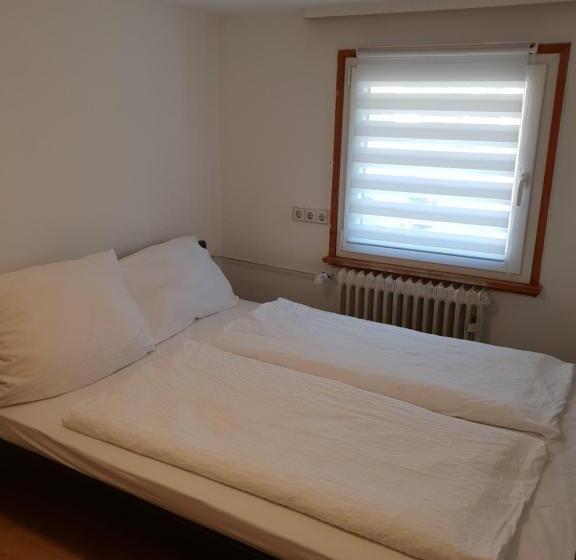 Apartamento 3 Quartos, Gasthaus Zur Stadt Triberg