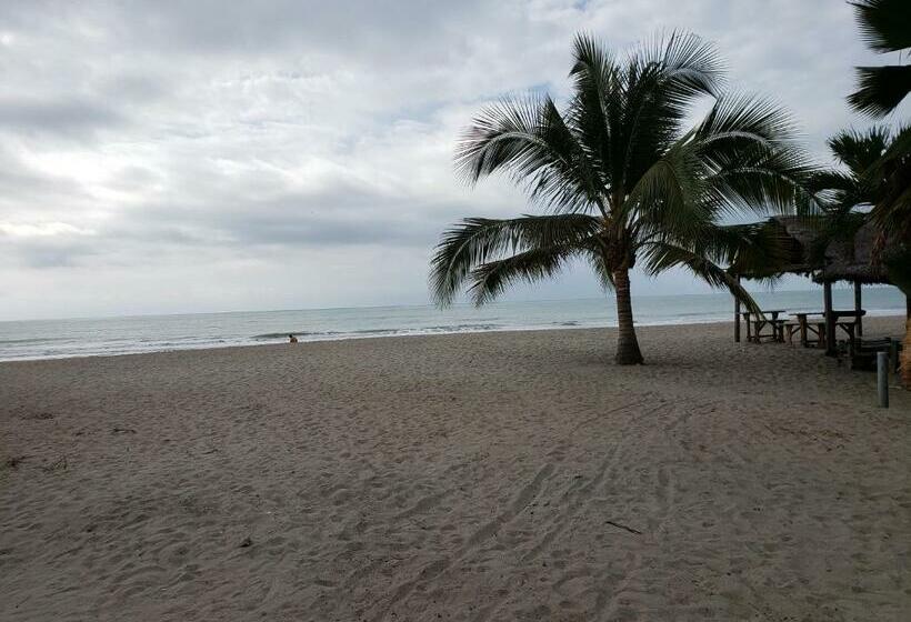 شقة غرفة واحدة مطلة على البحر, Arco Iris Atacames