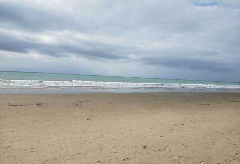 شقة غرفة واحدة مطلة على البحر, Arco Iris Atacames