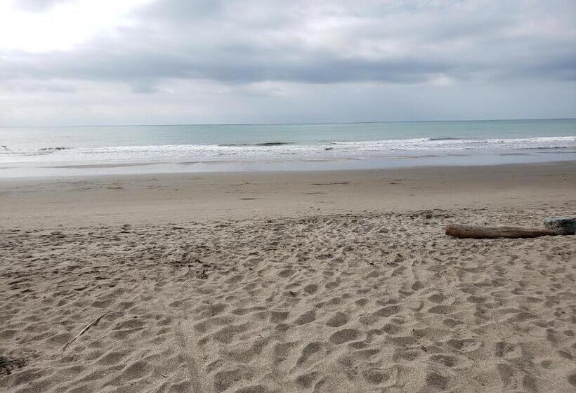 شقة غرفة واحدة مطلة على البحر, Arco Iris Atacames