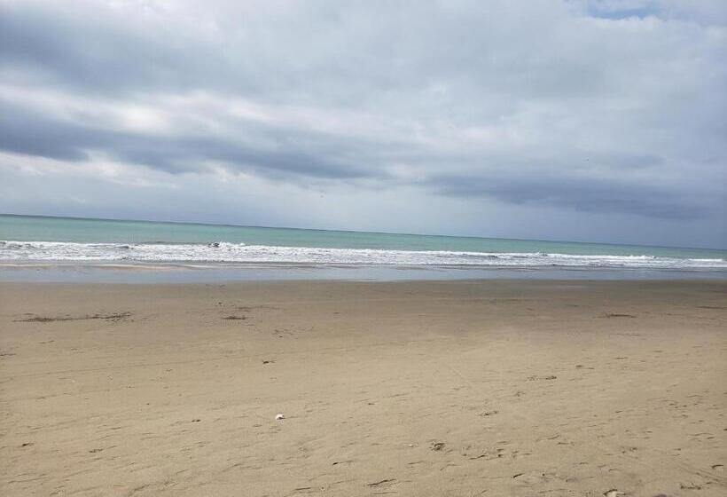 شقة غرفة واحدة مزودة بتراس, Arco Iris Atacames