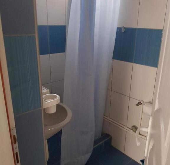 استودیو استاندارد با چشم‌انداز, Prenociste H2o