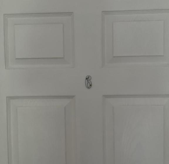 استودیو استاندارد با چشم‌انداز, Prenociste H2o