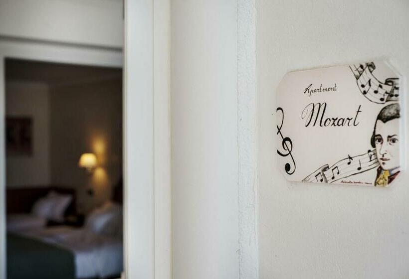 آپارتمان 1 خوابه با چشم‌انداز دریا, Villa Bellevue Portoroz Portorose