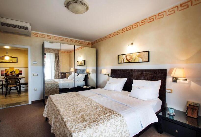 آپارتمان 2 خوابه با چشمانداز دریا, Villa Bellevue Portoroz Portorose