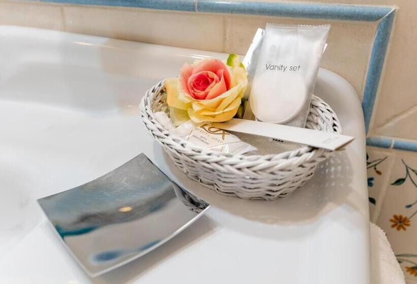 آپارتمان 1 خوابه با چشمانداز دریا, Villa Bellevue Portoroz Portorose