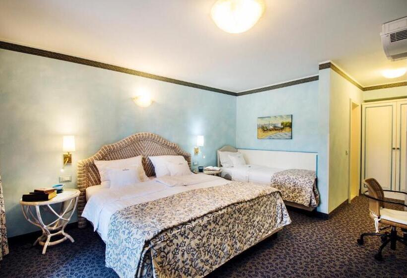 آپارتمان 1 خوابه با چشمانداز دریا, Villa Bellevue Portoroz Portorose