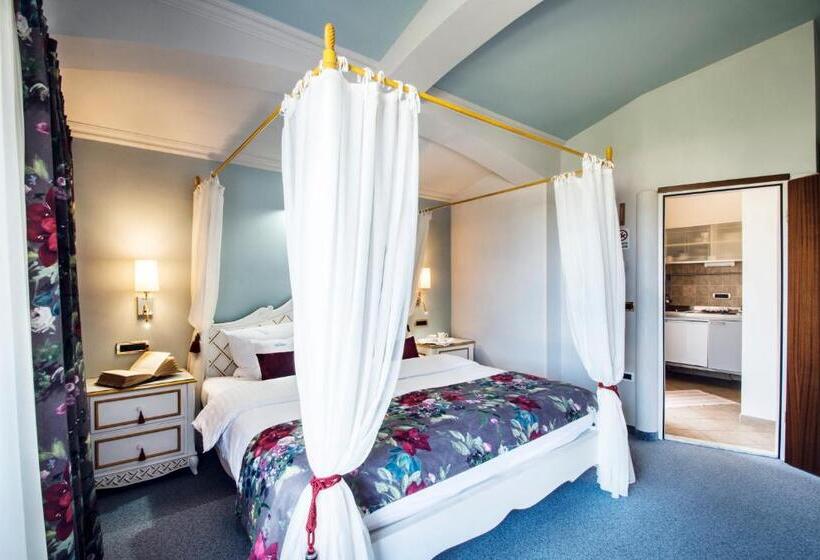 1 Bedroom Deluxe Apartment Sea View, Villa Bellevue Portoroz Portorose