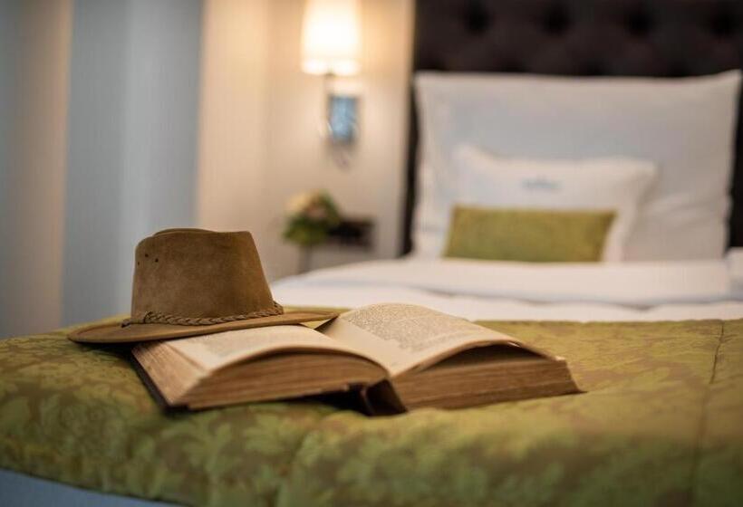 اتاق سوپریور با چشمانداز دریا و بالکن, Villa Bellevue Portoroz Portorose