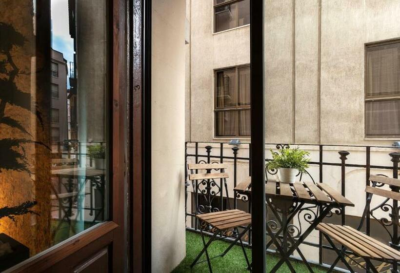 Апартаменты 1 Спальня, Zrooms&suites Hostel Boutique