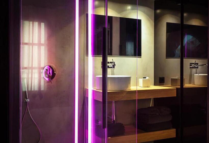 Номер Стандарт, Zrooms&suites Hostel Boutique