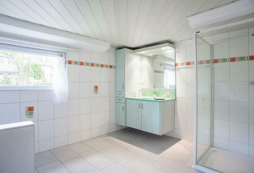 شقة غرفة واحدة مطلة على الحديقة, Bnb Logis Des Saules