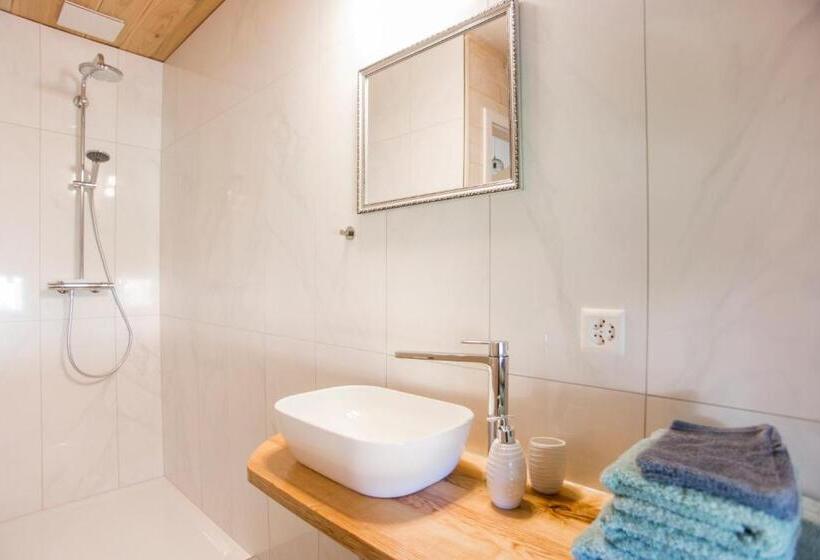 غرفة قياسية مطلّة علي الحديقة, Bnb Logis Des Saules