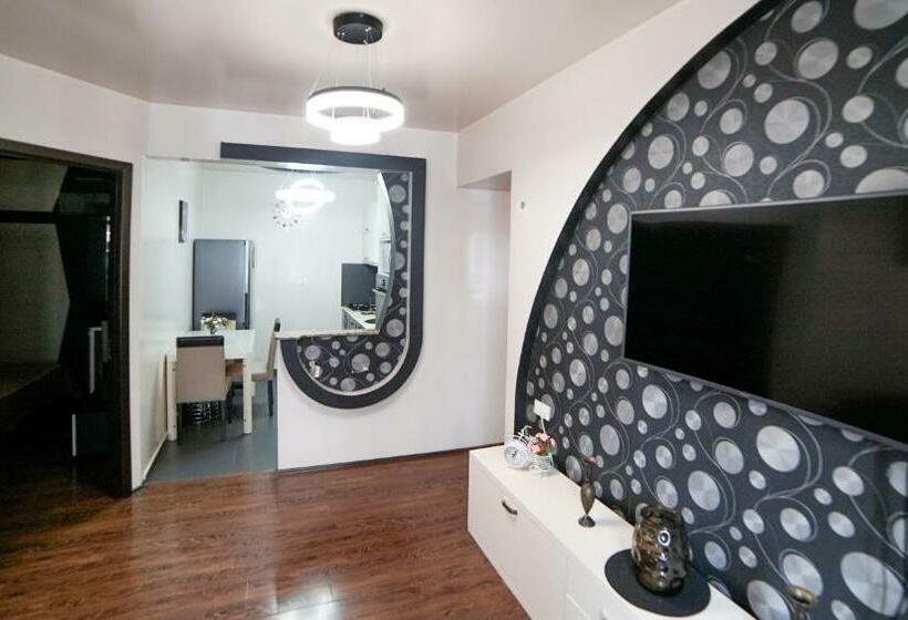 اتاق لوکس, Edo Apartment