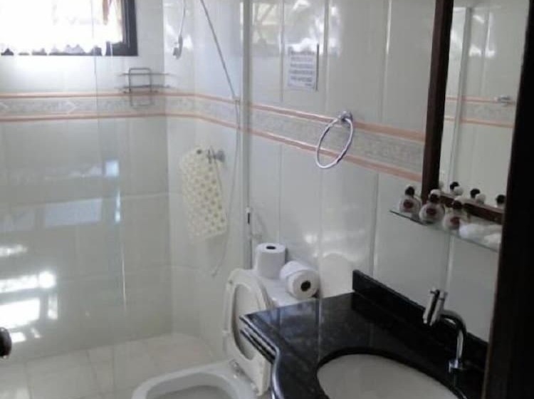 스탠다드 트리플 룸, Pousada Martinez