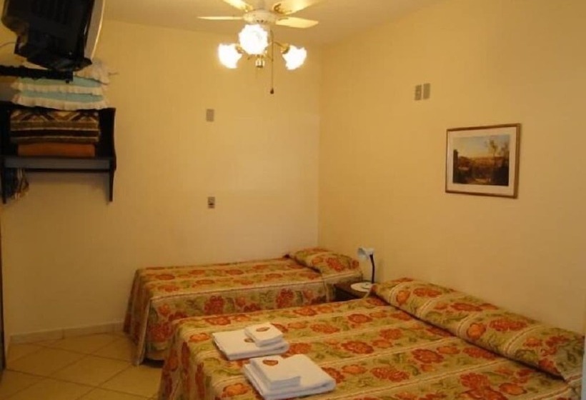 스탠다드 트리플 룸, Pousada Martinez