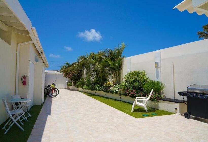 ویلای لوکس 1 خوابه, Yoyita Suites Aruba