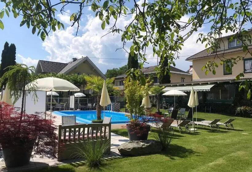 ジュニアスイート, Ferienanlage Seehof