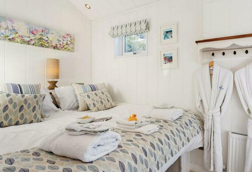 スタンダードルーム, Beach Cove Coastal Retreat