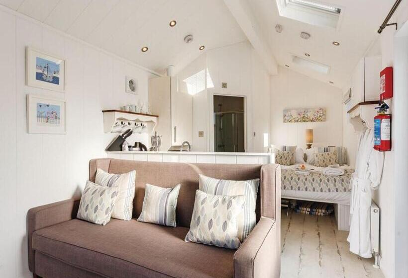 スタンダードルーム, Beach Cove Coastal Retreat